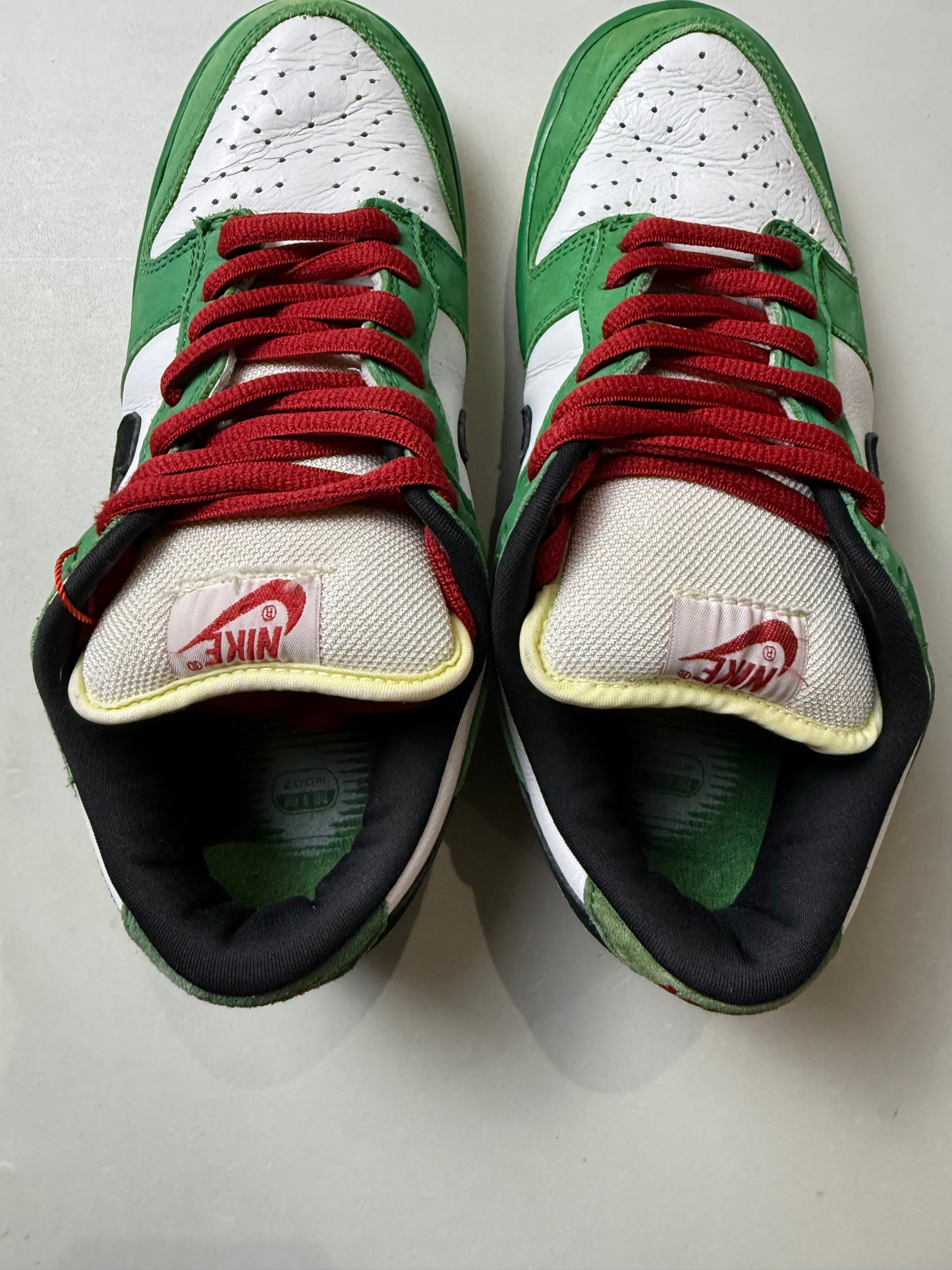 9 US - USED Nike Dunk SB Low Heineken