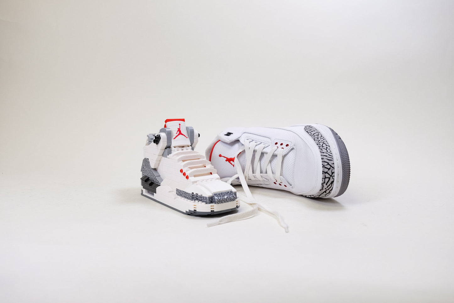 NETMAGNETISM SERIES 5 V - AJ3 White Cement 2021