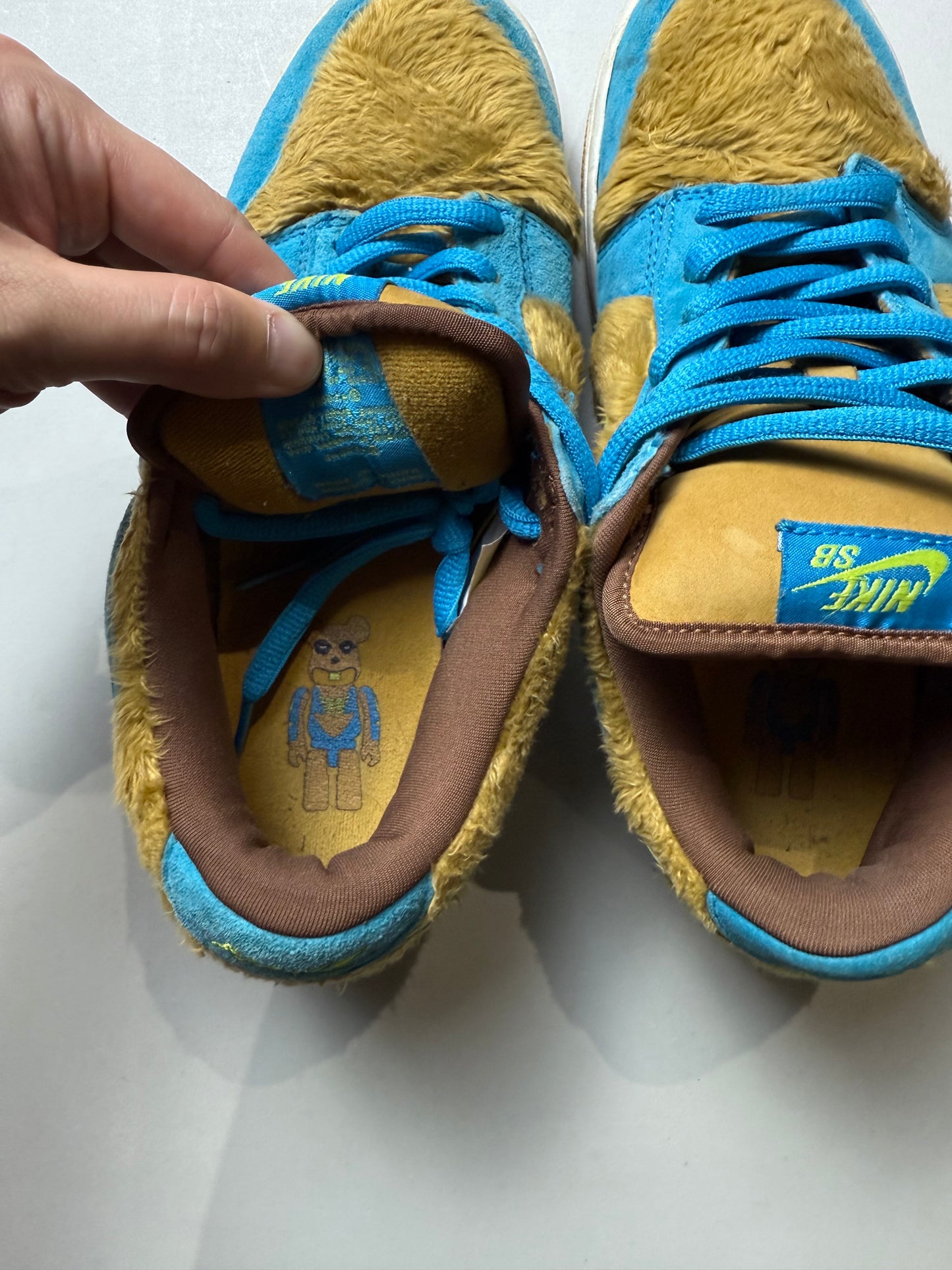 9 US - USED Nike Dunk SB Baby Bear
