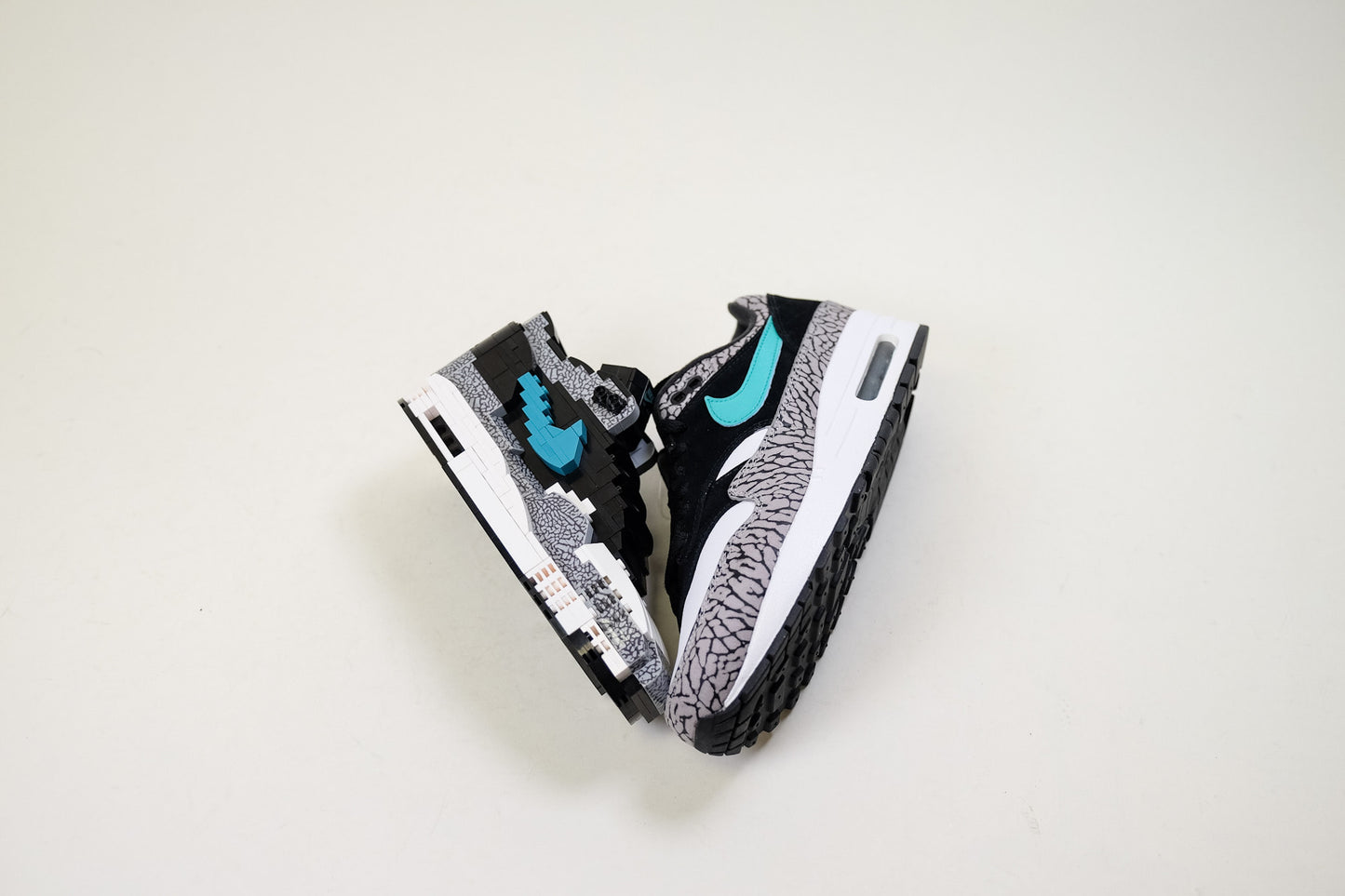 NETMAGNETISM SERIES 5 V - AM1 Atmos Cement 2021