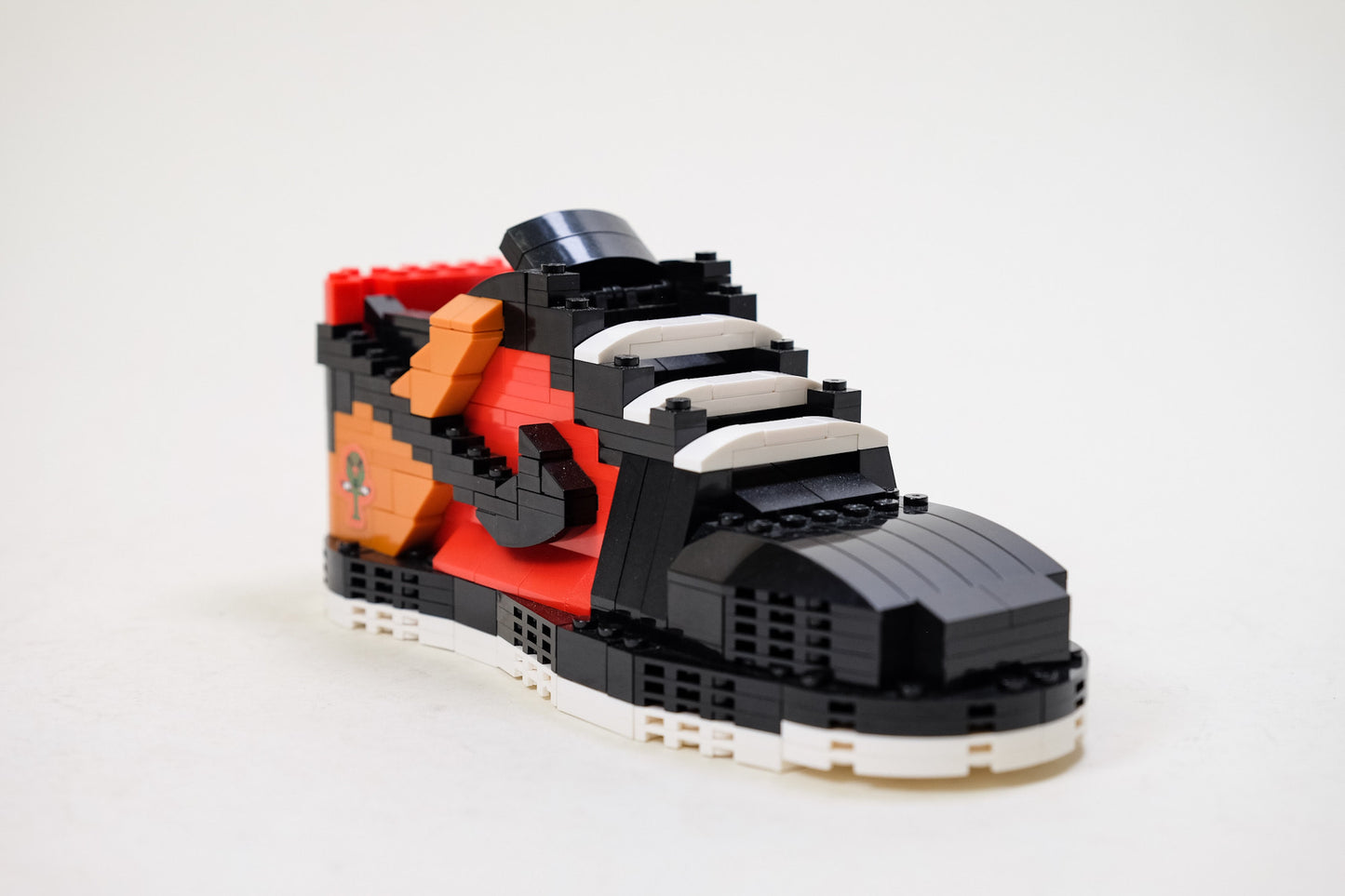 NETMAGNETISM SERIES 5 V - Dunk SB Raygun Black 2021