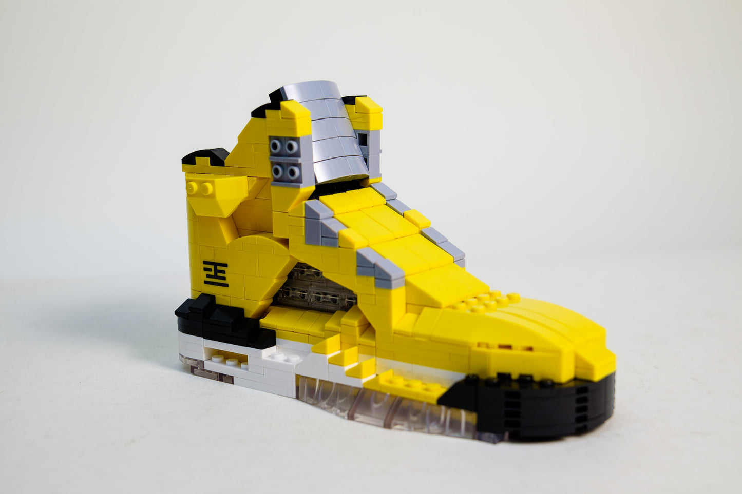 NETMAGNETISM SERIES 2 II - Tokyo T23 Yellow V 5 2018