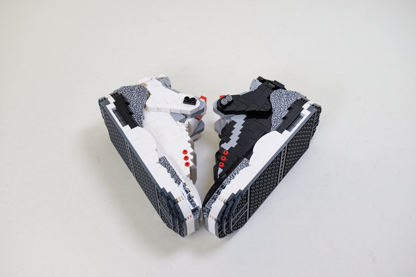 NETMAGNETISM SERIES 5 V - AJ3 White Cement 2021