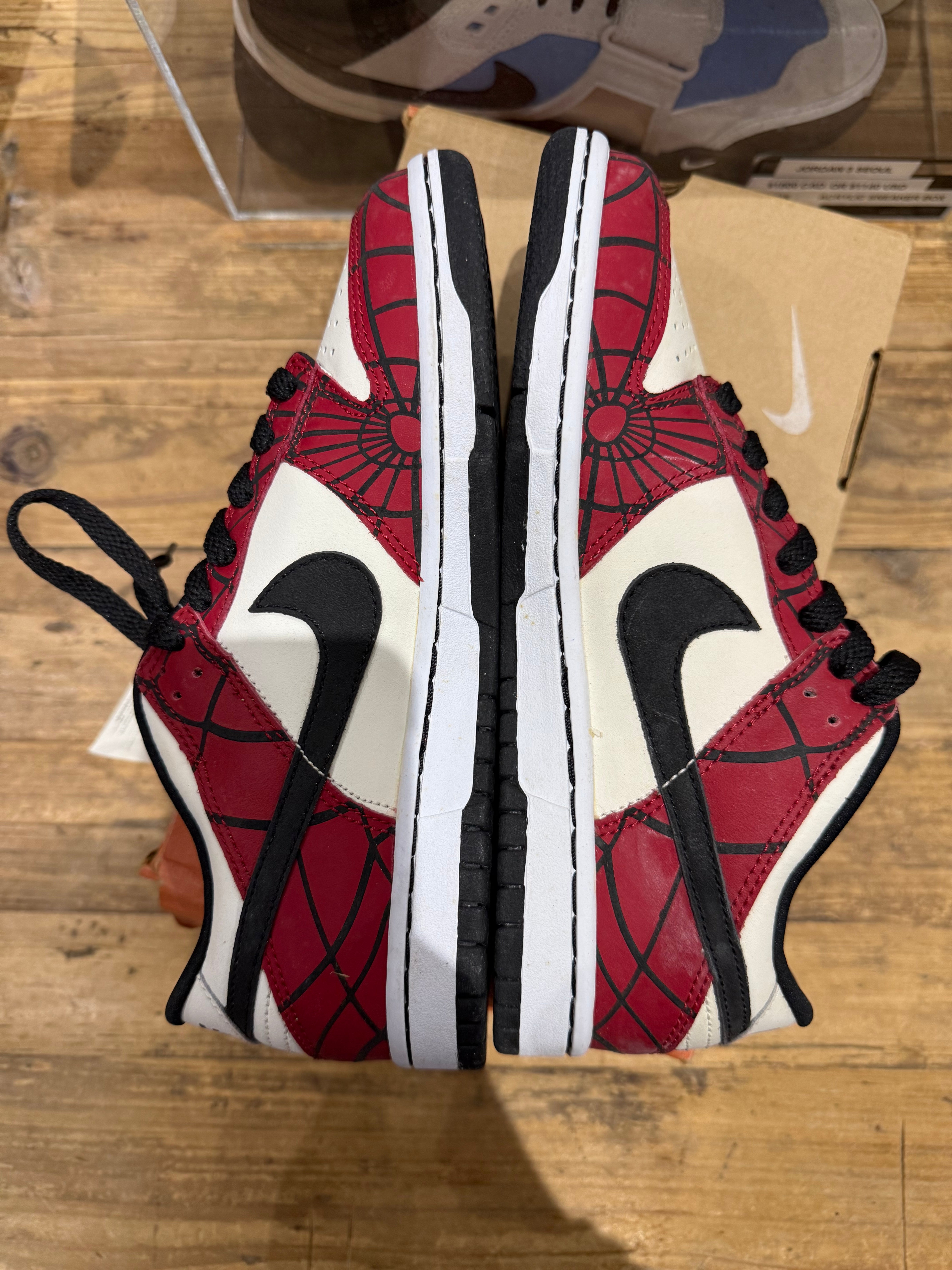Nike Dunk Low (GS) スパイダーマン 6Y Nike Dunk Low GS Spider-Man Black Grey FV0373-001